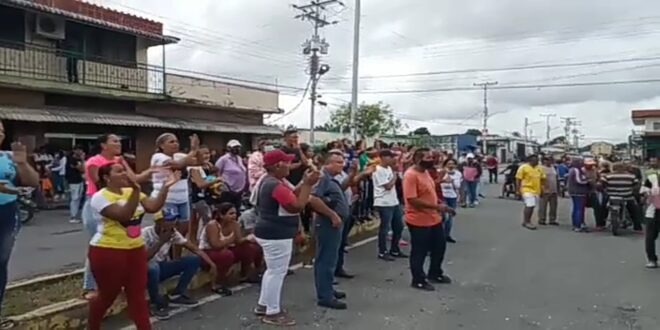 Opositores denuncian fraude electoral en Santa Rosalía y exigen al CNE no reconocer triunfo de candidata del PSUV